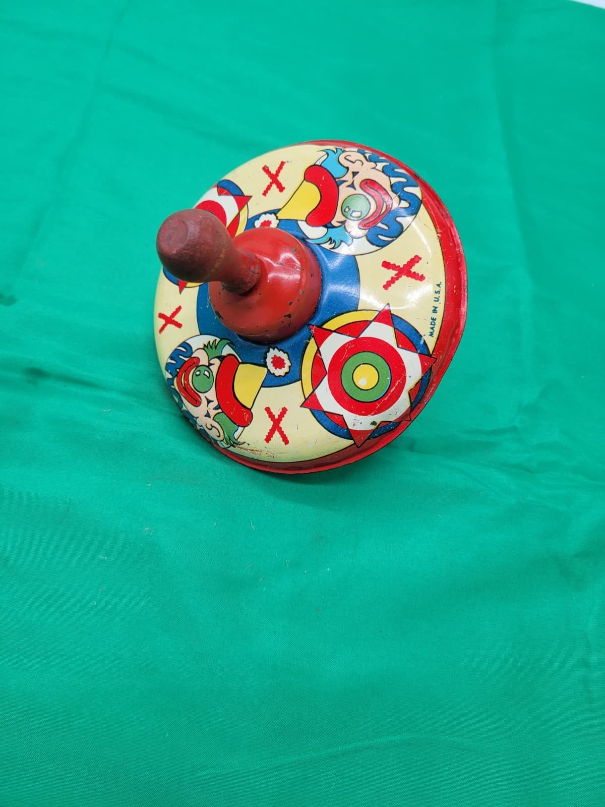 Vintage Tin Litho Spinning Top Clown Target Design Noise Maker Made in USA - Thumbnail 3