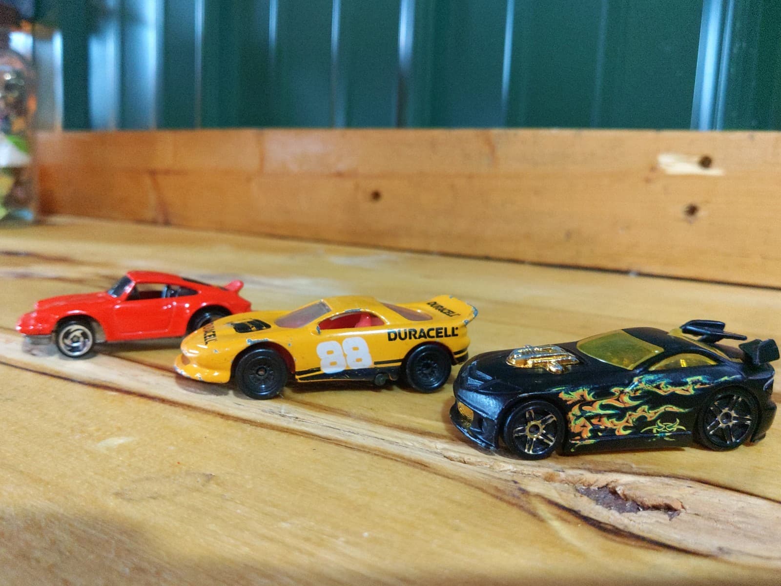 Hot Wheels & Matchbox Sports Car Collection – 5 Die-Cast Cars - Thumbnail 4