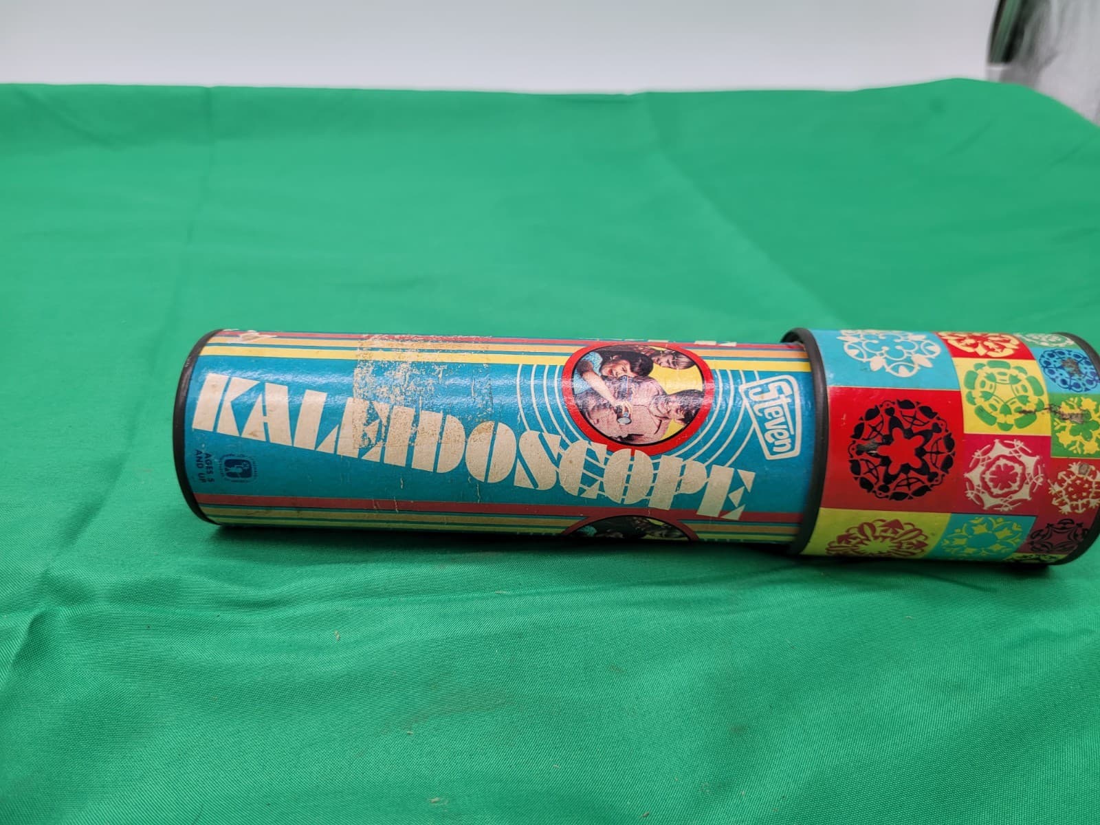 Vintage Steven Kaleidoscope Tin Toy Color Changing Tube Retro 1970s Toy - Thumbnail 4