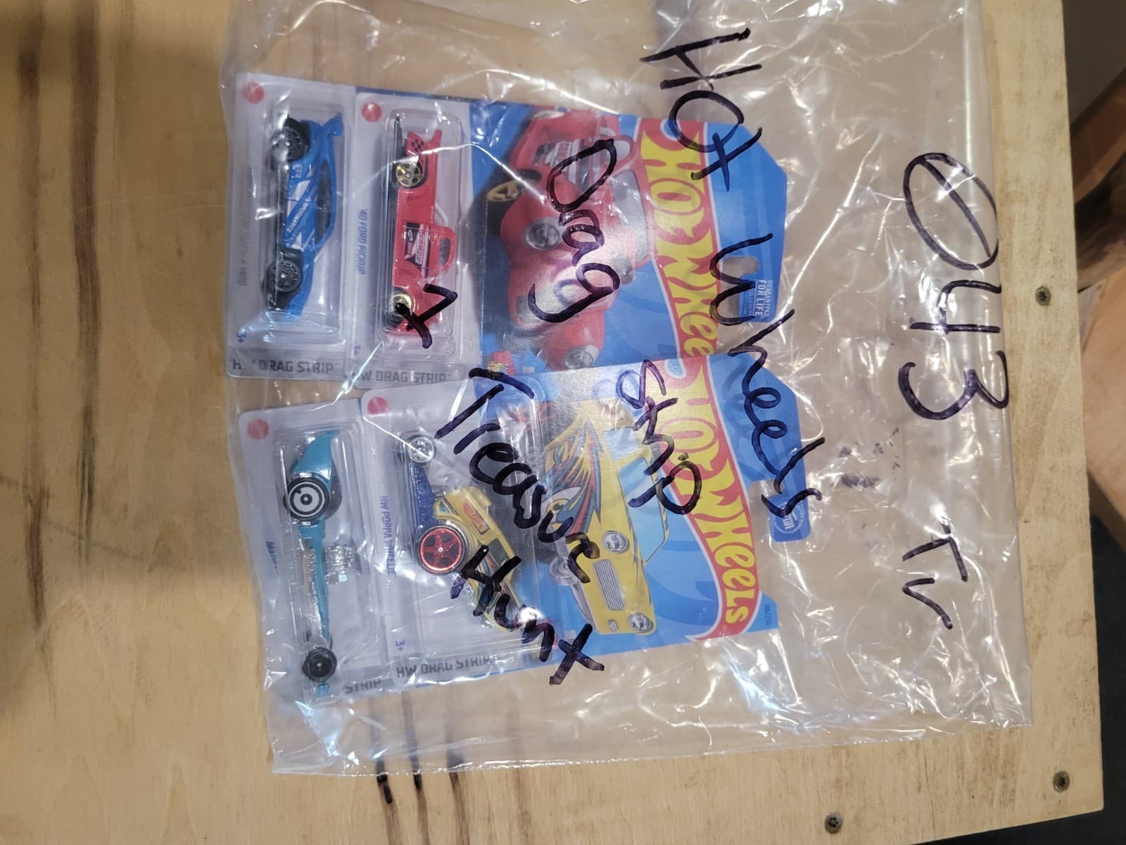 Hot Wheels HW Drag Strip Set – 4 Sealed Cars – Mustang RTR, '40 Ford Pickup, Mad - Thumbnail 6