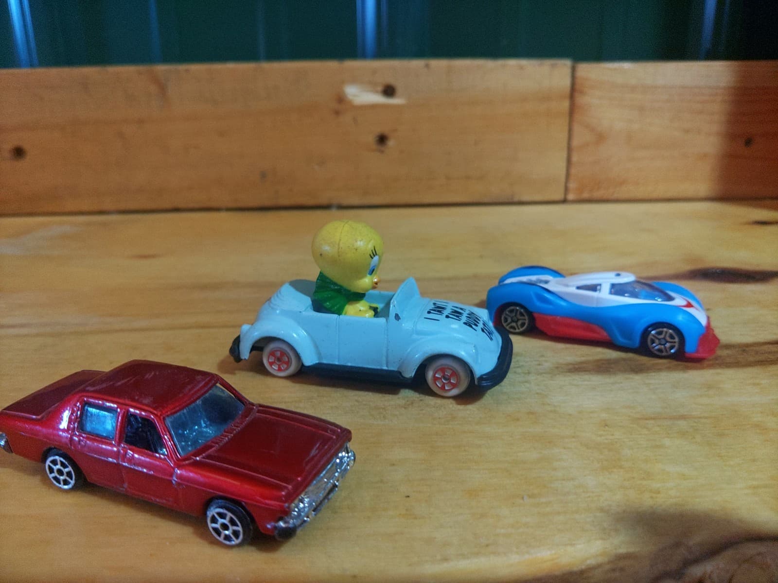 Hot Wheels & Die-Cast Vehicle Lot – 8 Cars | Porsche, Tweety, Race Cars, Mixed C - Thumbnail 3
