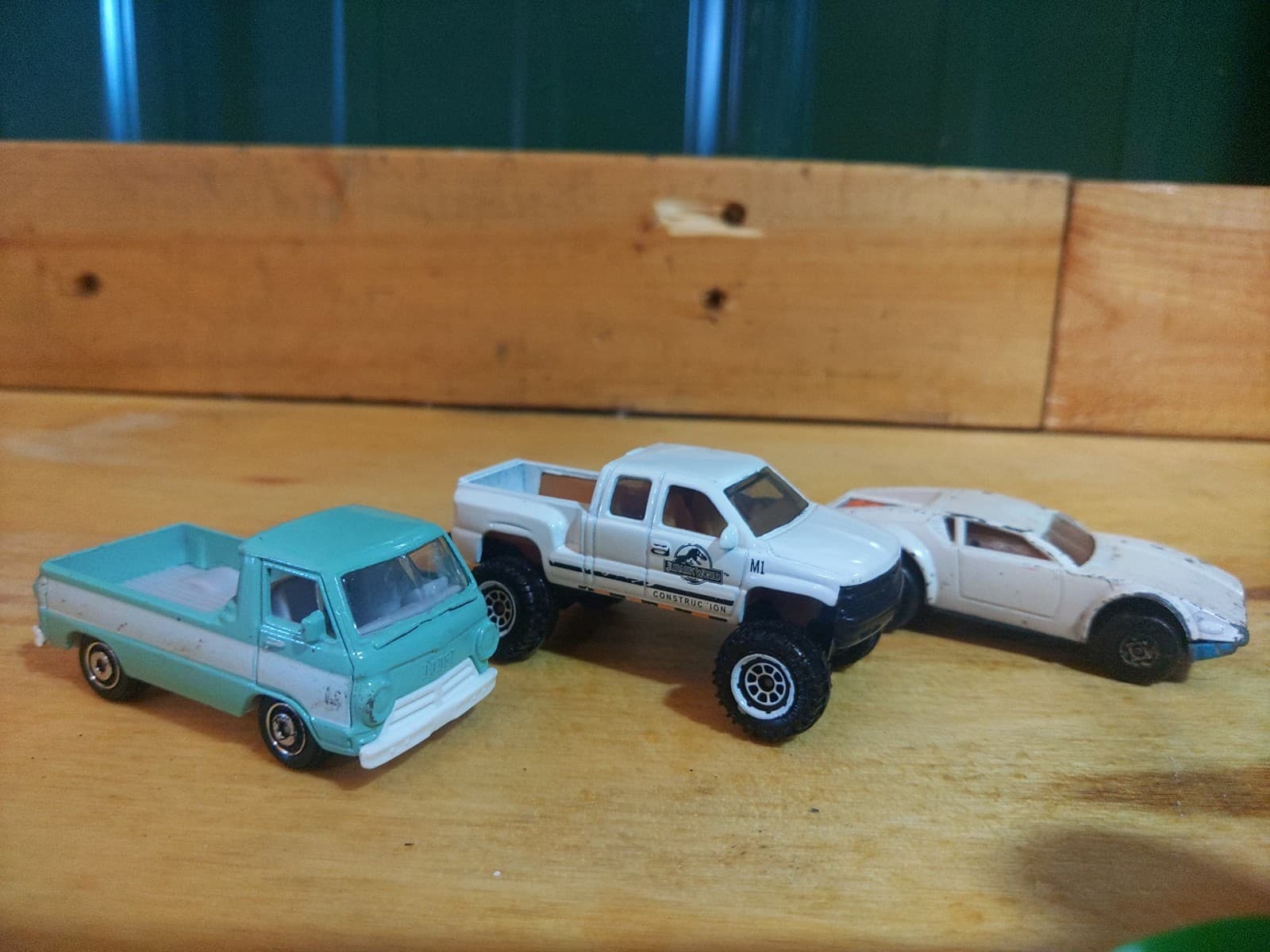 Hot Wheels Die-Cast Vehicle Lot – 6 Cars & Trucks | Porsche 944 Turbo, Jurassic - Thumbnail 3