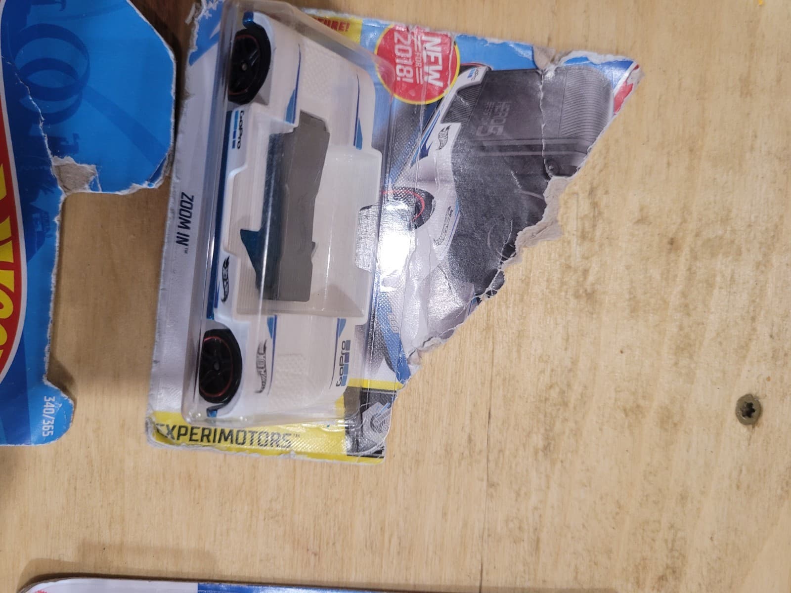 Hot Wheels Experimotors Lot – 6 Sealed Cars – Draggin' Wagon, Coupe Clip, Skull - Thumbnail 4