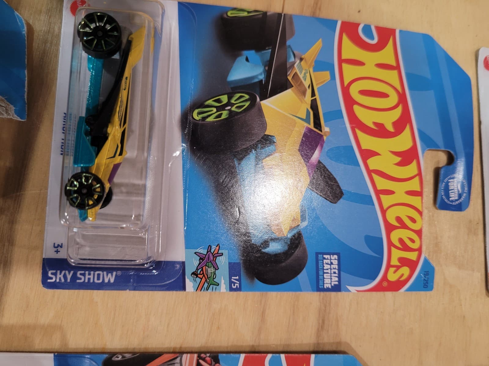 Hot Wheels Lot – Dodge D100, '73 Jeep J10, Raijin Express & More (6 Sealed Cars) - Thumbnail 5