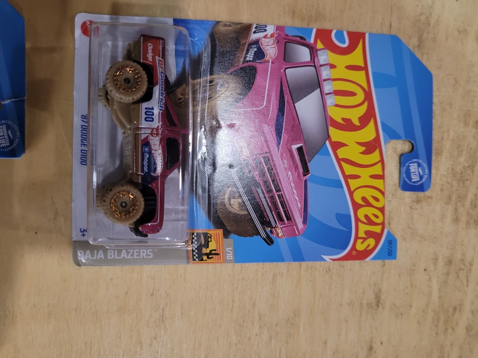 Hot Wheels Lot – Dodge D100, '73 Jeep J10, Raijin Express & More (6 Sealed Cars) - Thumbnail 2