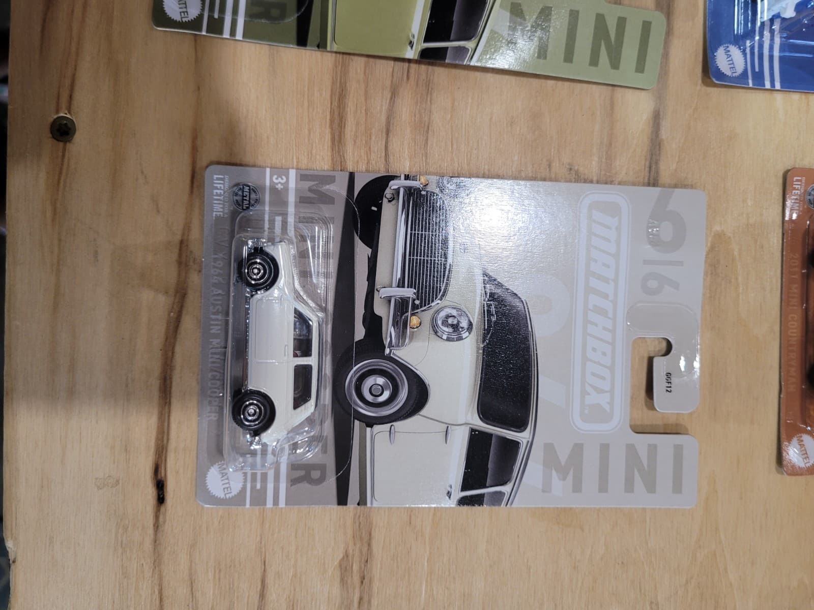 Matchbox Mini Collection – 6-Car Set (2016 Series) – Sealed Diecast Cars - Thumbnail 2