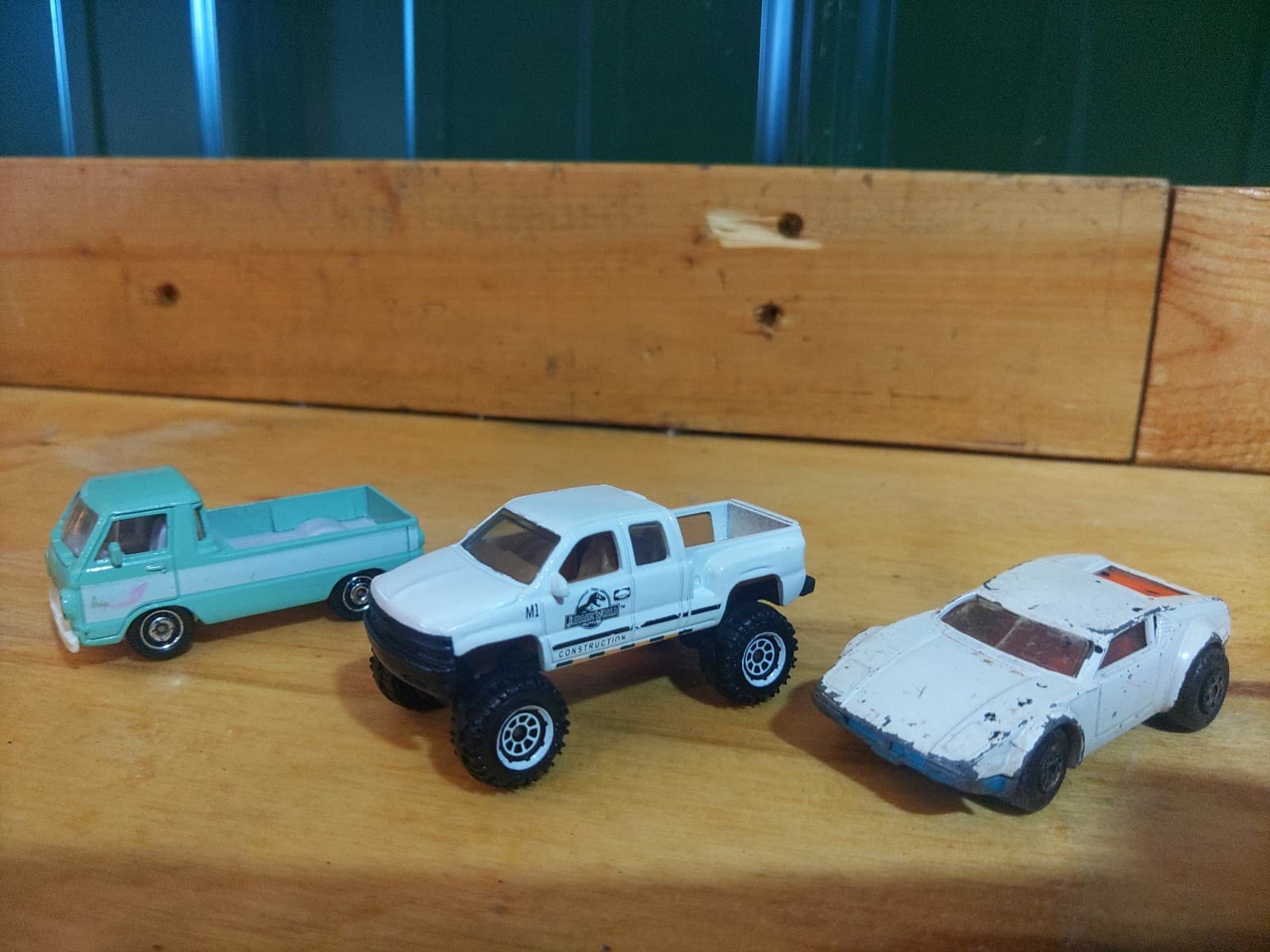 Hot Wheels Die-Cast Vehicle Lot – 6 Cars & Trucks | Porsche 944 Turbo, Jurassic - Thumbnail 5