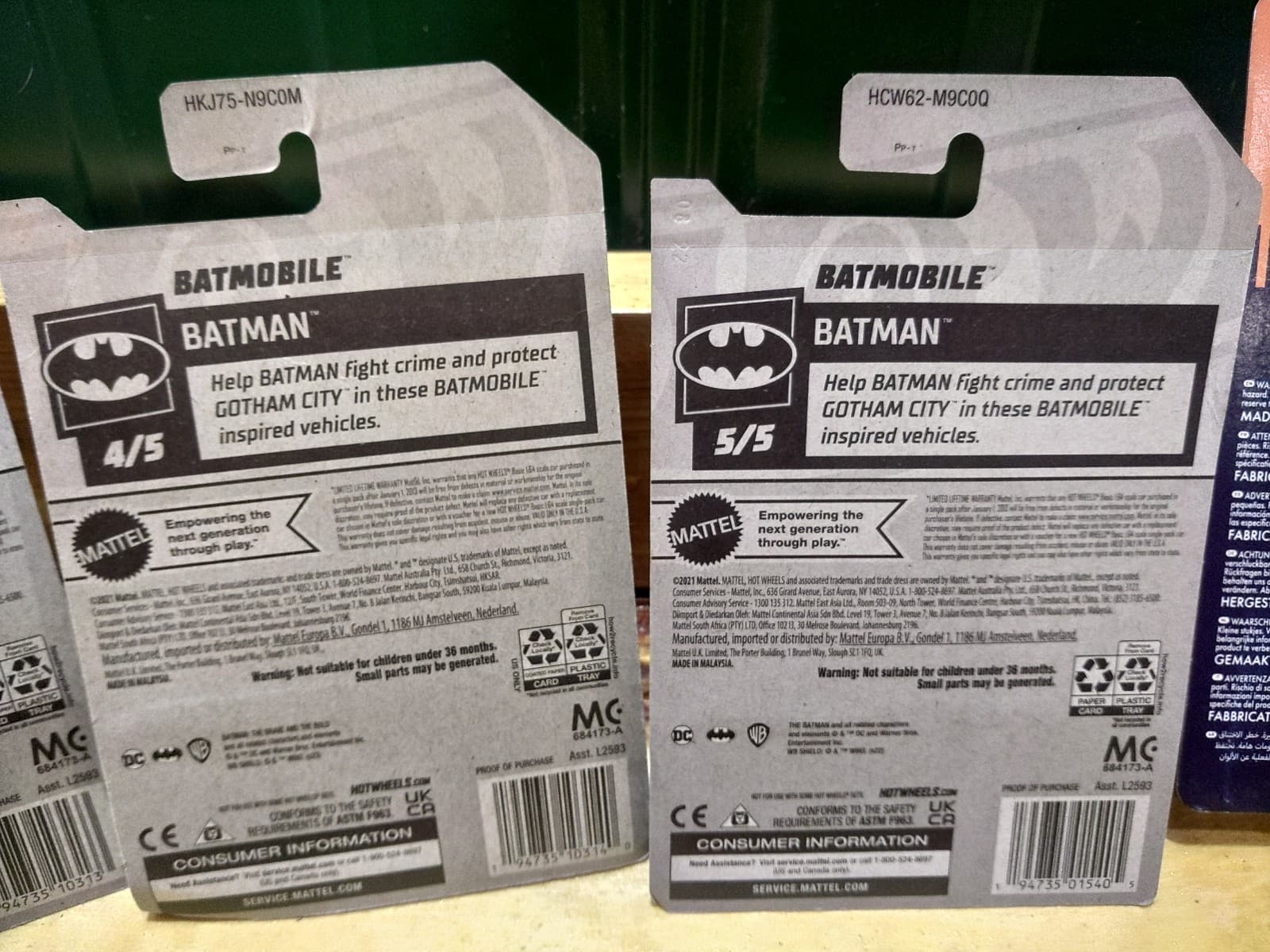 Hot Wheels Batman Batmobile Collection – 5 Sealed Cars + Jada Nano Batman Set - Thumbnail 6