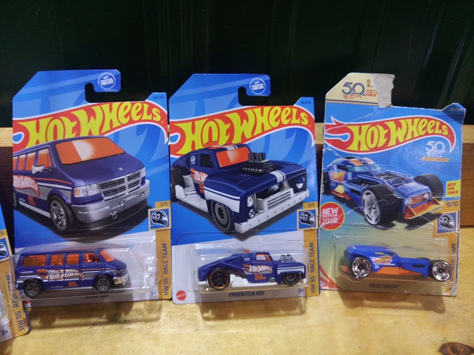 Hot Wheels Lot - Thumbnail 3