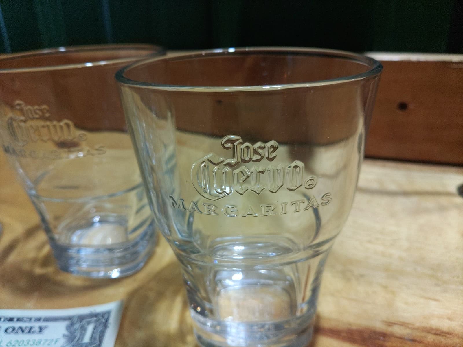 Vintage Jose Cuervo Margaritas Embossed Cocktail Glasses – Set of 4 - Thumbnail 2