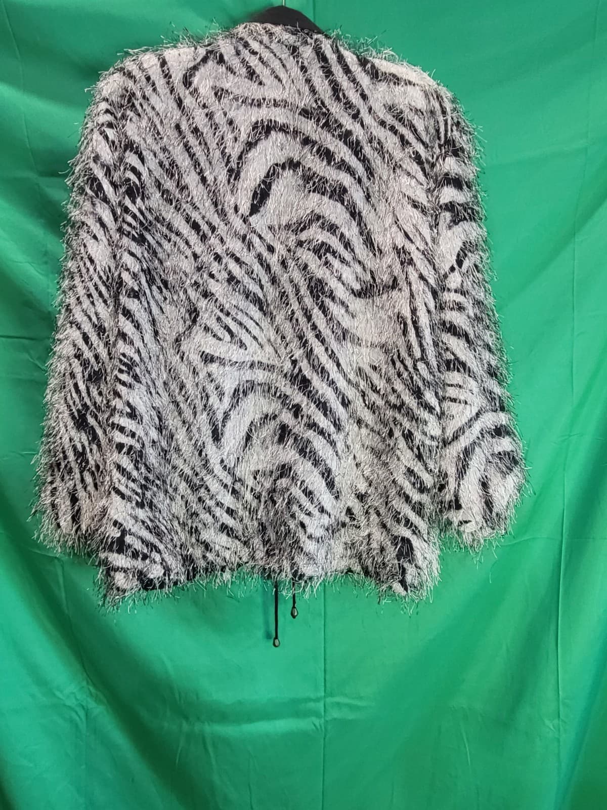 Women's Zebra Print Eyelash Knit Zip-Up Jacket Sweater – Black & White One Size - Thumbnail 5