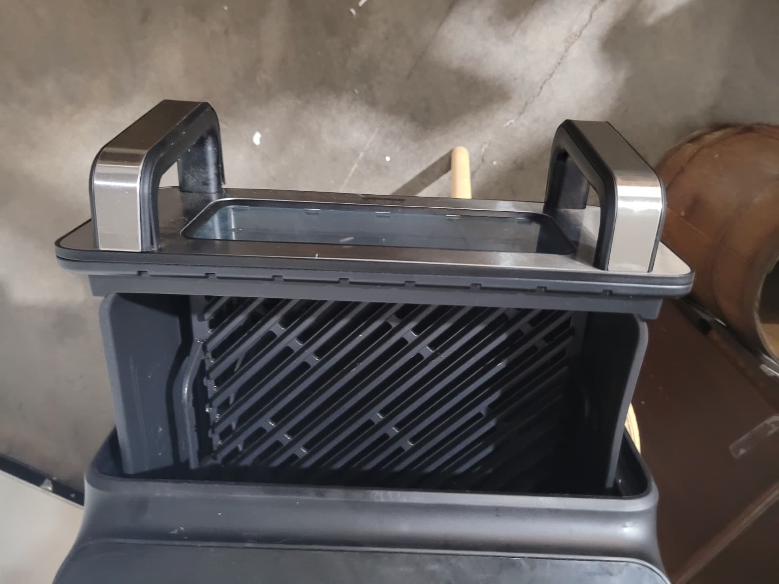 Bella Pro Series Indoor Smokeless Electric Grill - Thumbnail 3