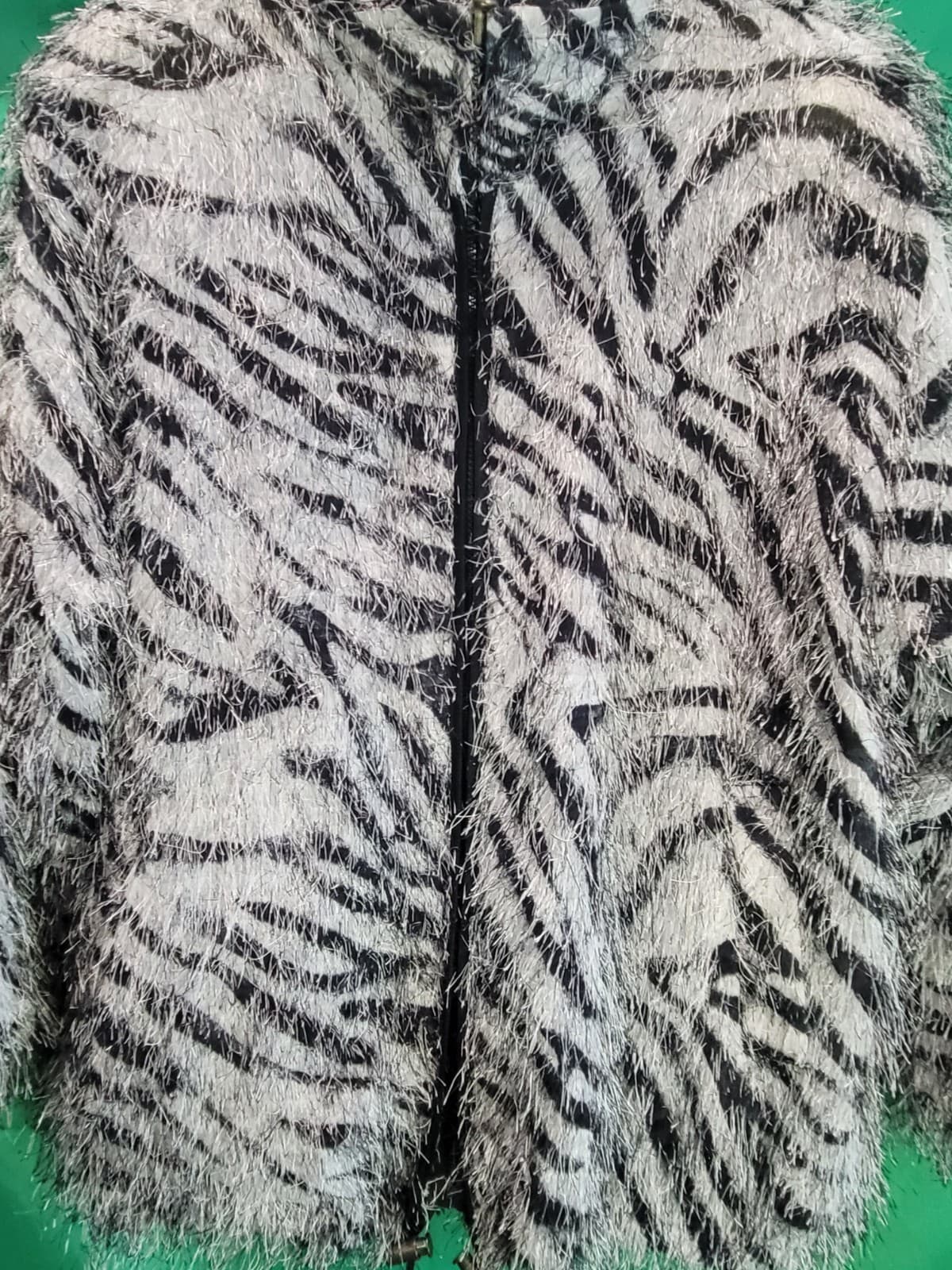 Women's Zebra Print Eyelash Knit Zip-Up Jacket Sweater – Black & White One Size - Thumbnail 2