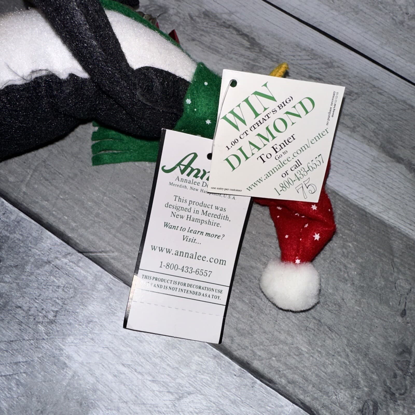 Annalee Dolls Christmas Collection – Cool Gift Penguin 7" 968307 2007 - Thumbnail 9