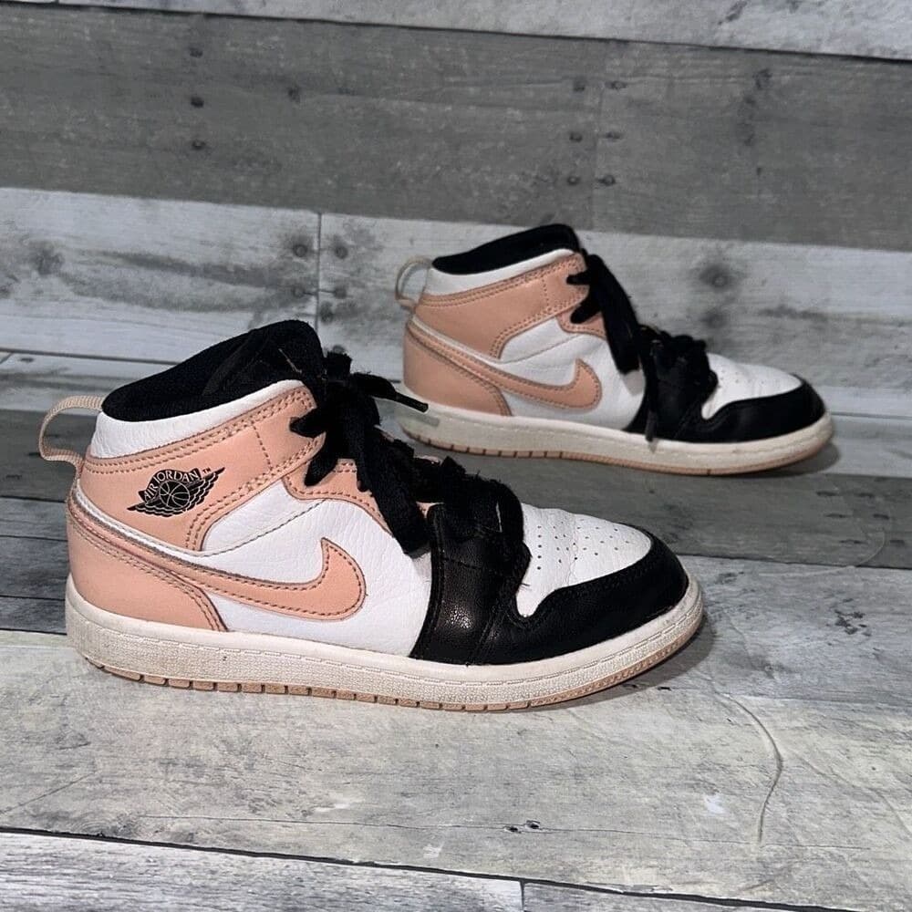 Air Jordan 1 Mid 'Crimson Tint' 640734-133 Sz 1Y - Thumbnail 3