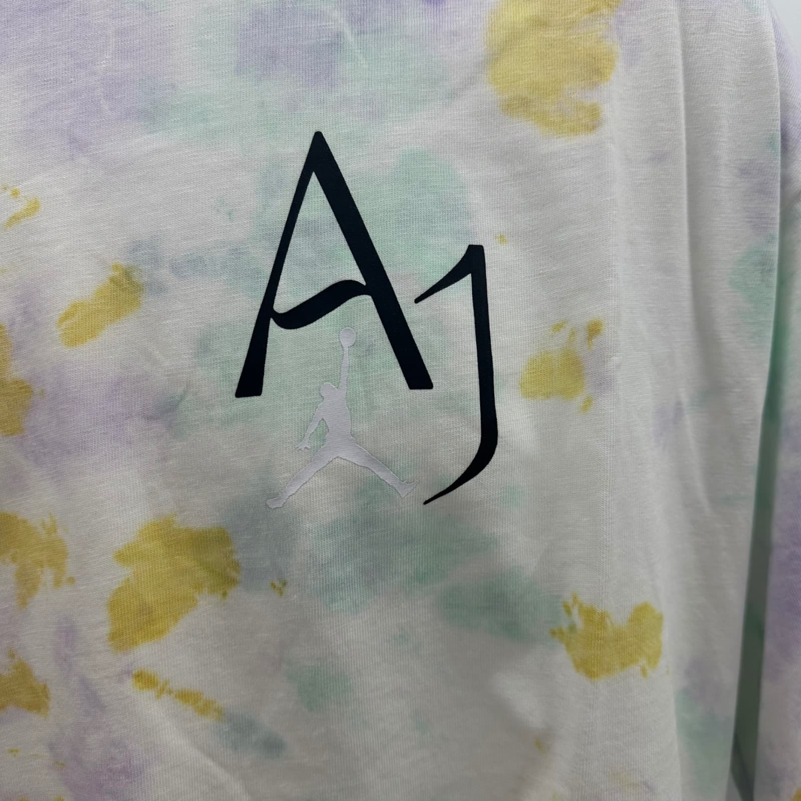Air Jordan Men's Sport DNA '85 Retro 1 Tie Dye T-Shirt Sz LARGE RETAIL $50 - Thumbnail 4
