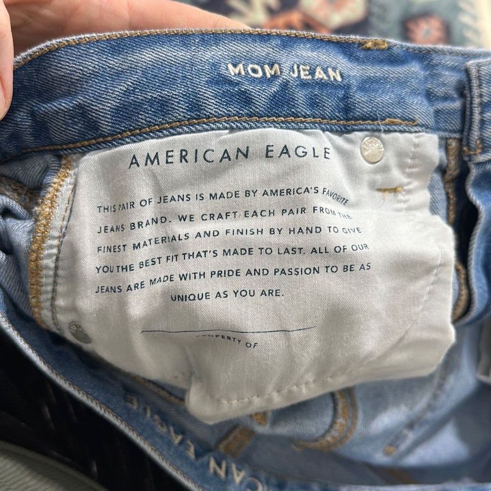 American Eagle Mom Jean Sz 10‎ Reg Distressed - Thumbnail 11