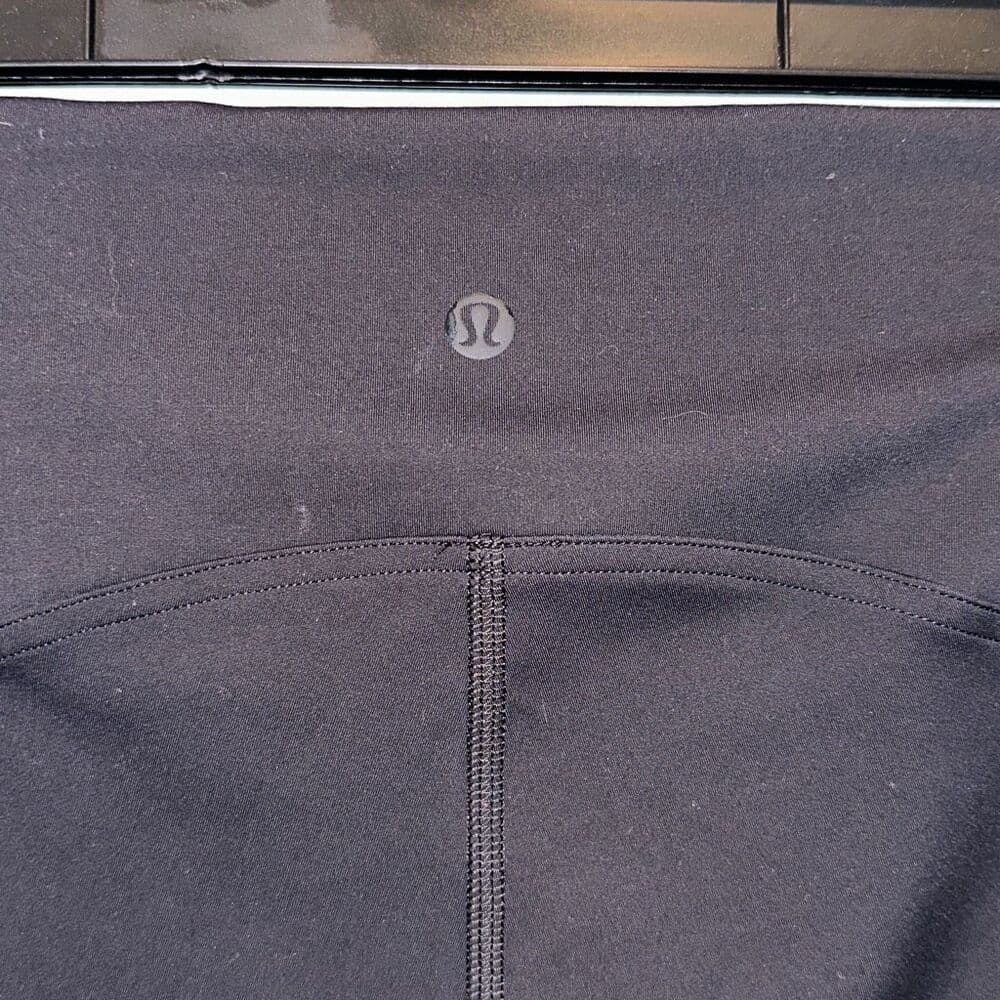 Lululemon Instill High-Rise Tight 25" in‎ Black Sz 10 - Thumbnail 3