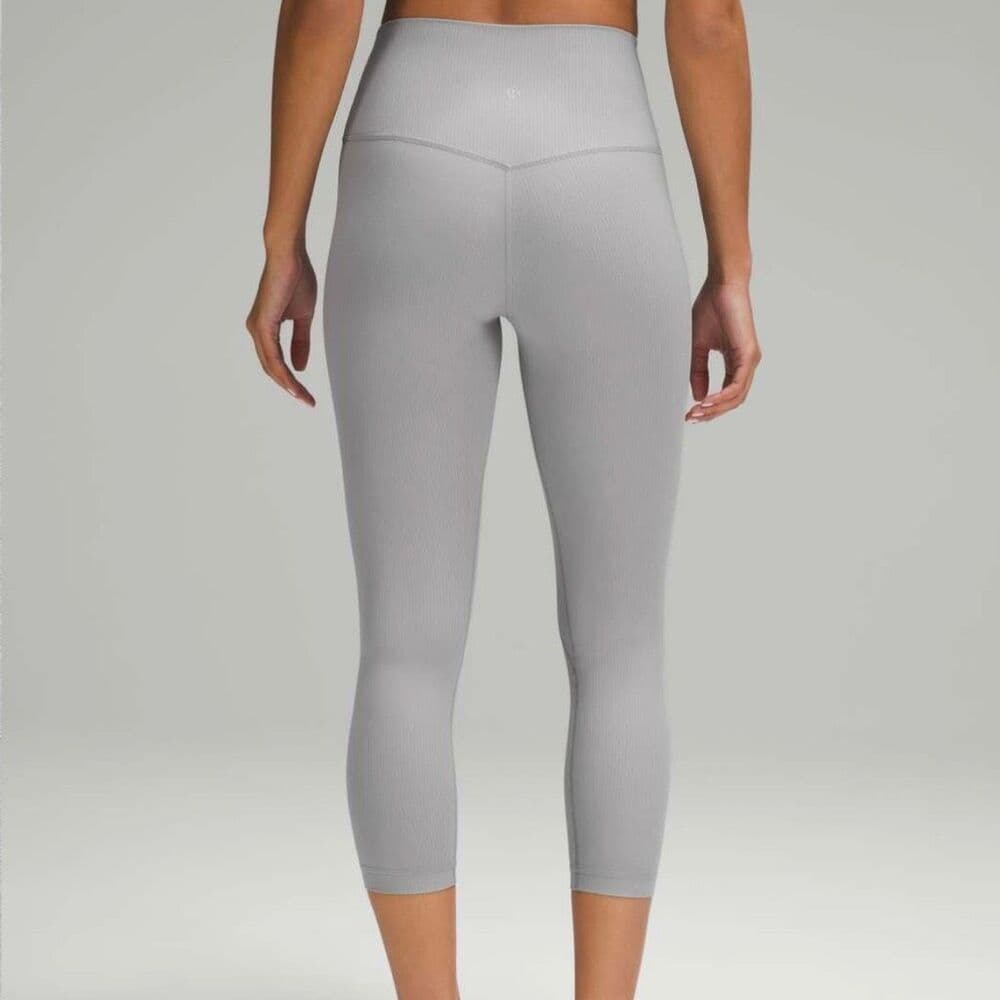 Lululemon Align‎ Ribbed High-Rise Crop 23" in Rhino Grey Sz 10 - Thumbnail 6