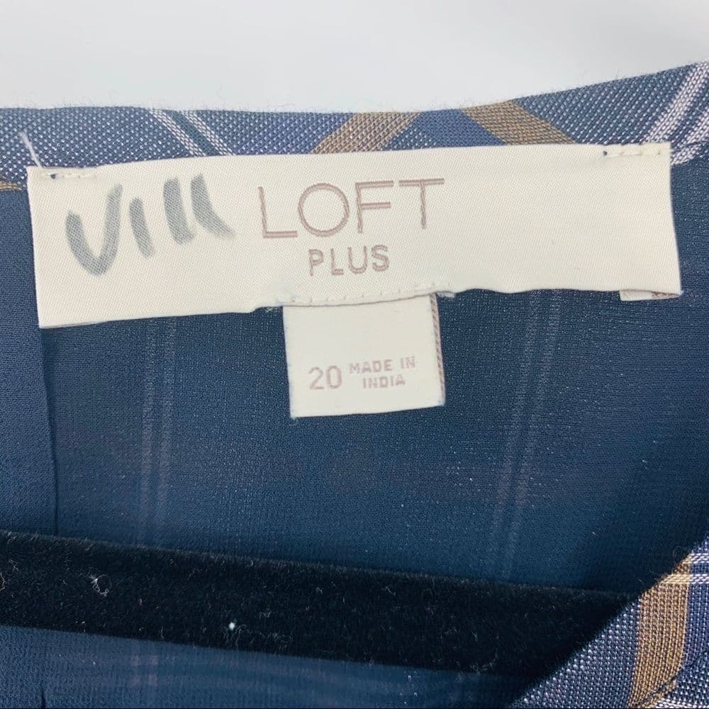 Loft Plus Metallic Plaid Top Sz 20‎ - Thumbnail 2
