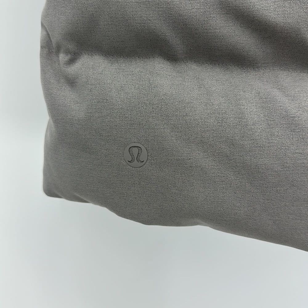 Lululemon Mens Wunder Puff Vest Tech Canvas NWT Sz‎ L Mid Warmth in Gull Gray - Thumbnail 5