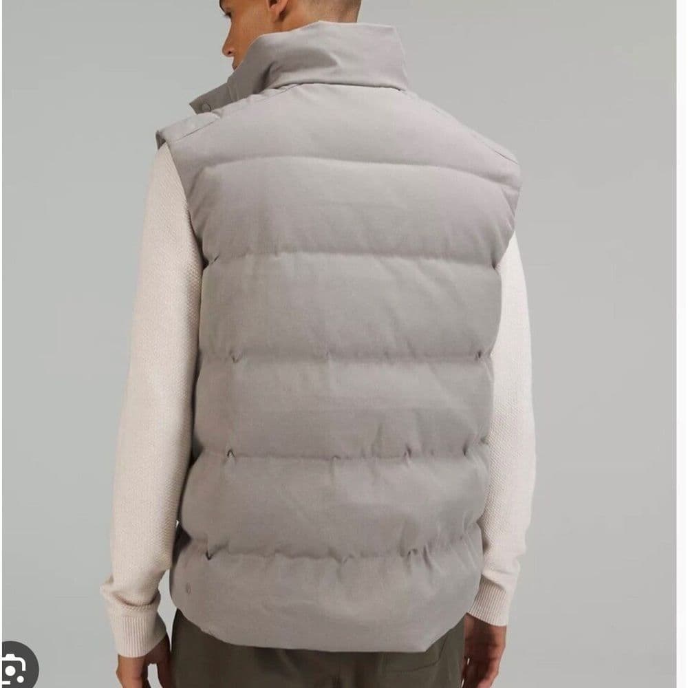 Lululemon Mens Wunder Puff Vest Tech Canvas NWT Sz‎ L Mid Warmth in Gull Gray - Thumbnail 13