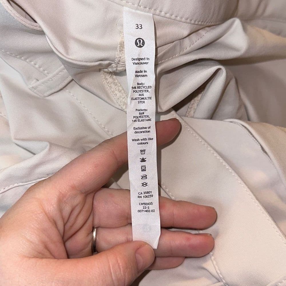 Lululemon City Sleek 5 Pocket Wide-Leg High Rise 7/8 Length Pant in White Opal S - Thumbnail 6