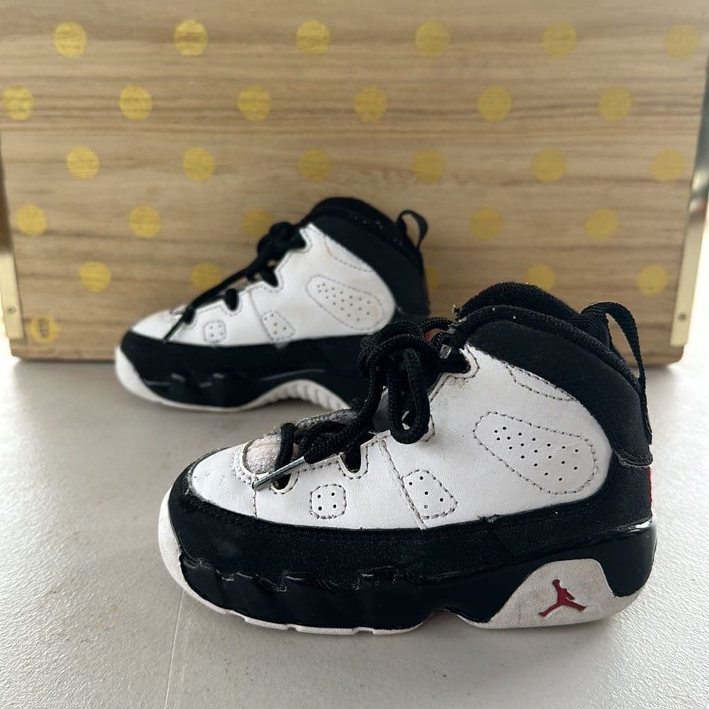 Nike Air Jordan IX 9 White Black‎ Red Retro Sz 6c - Thumbnail 5