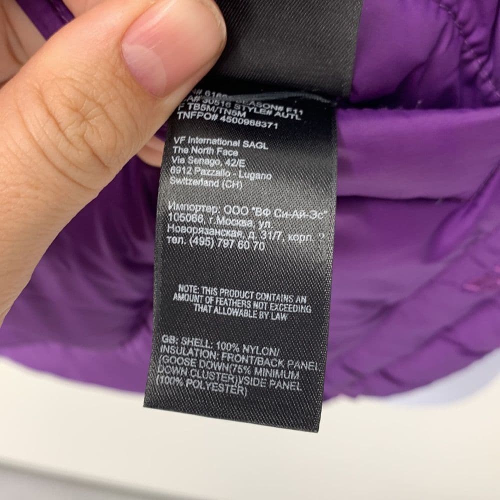 The North Face‎ 550 Reversible Puffer Vest - Thumbnail 6