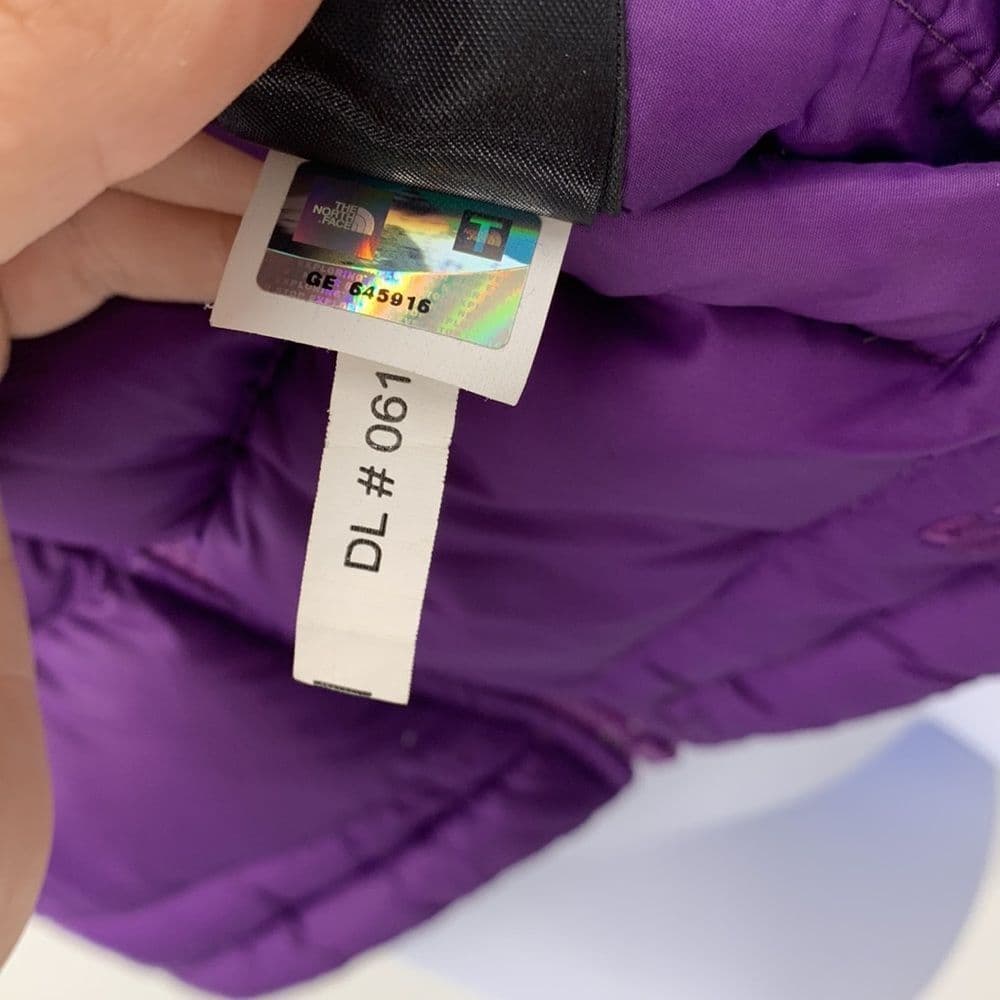The North Face‎ 550 Reversible Puffer Vest - Thumbnail 7