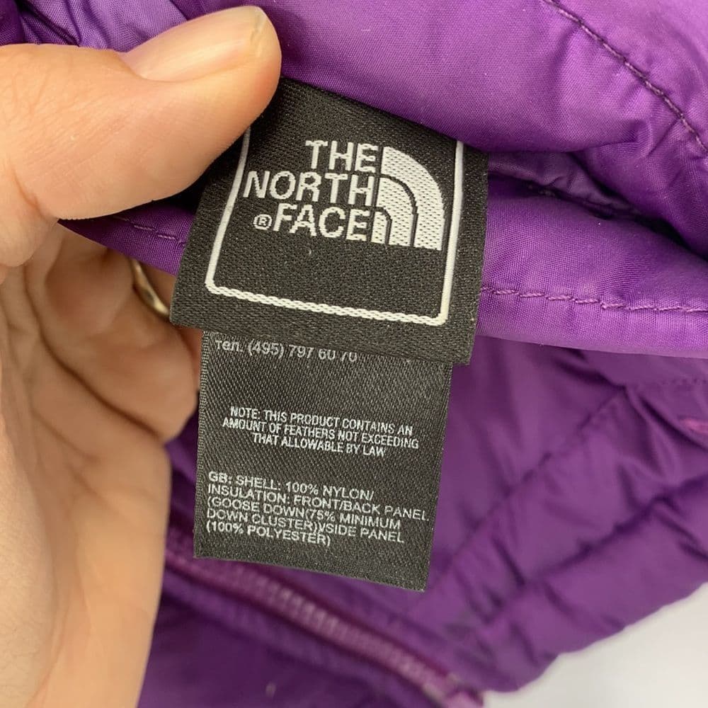The North Face‎ 550 Reversible Puffer Vest - Thumbnail 5