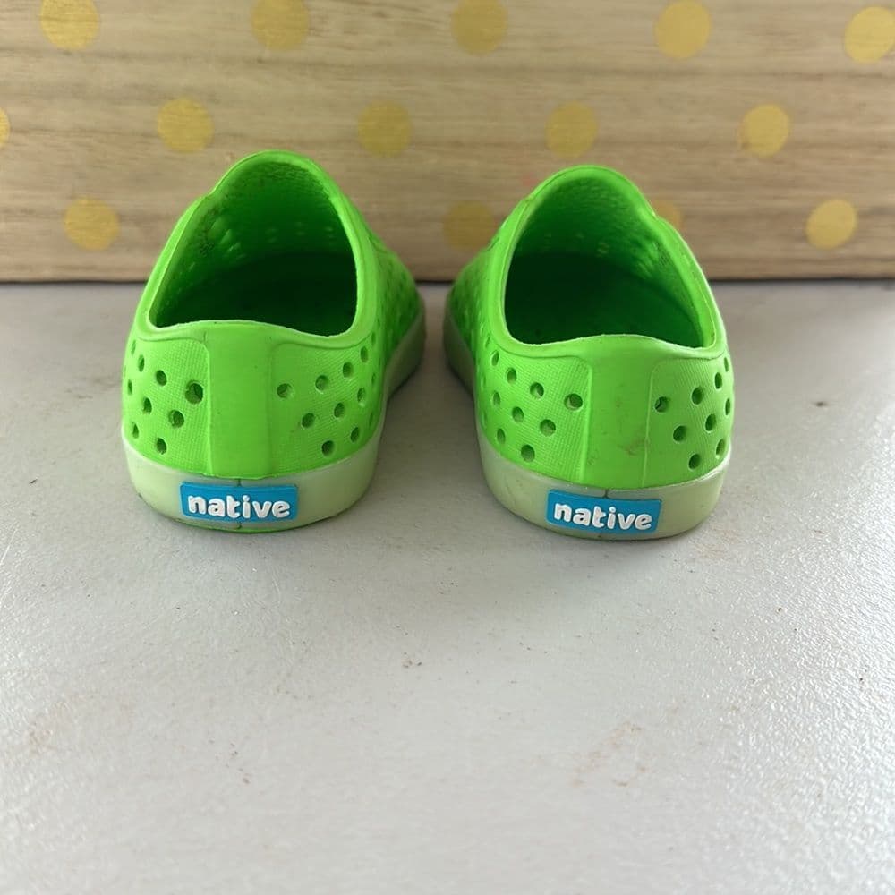 Native Slip On Glow In‎ The Shoes Green Sz C4 - Thumbnail 4
