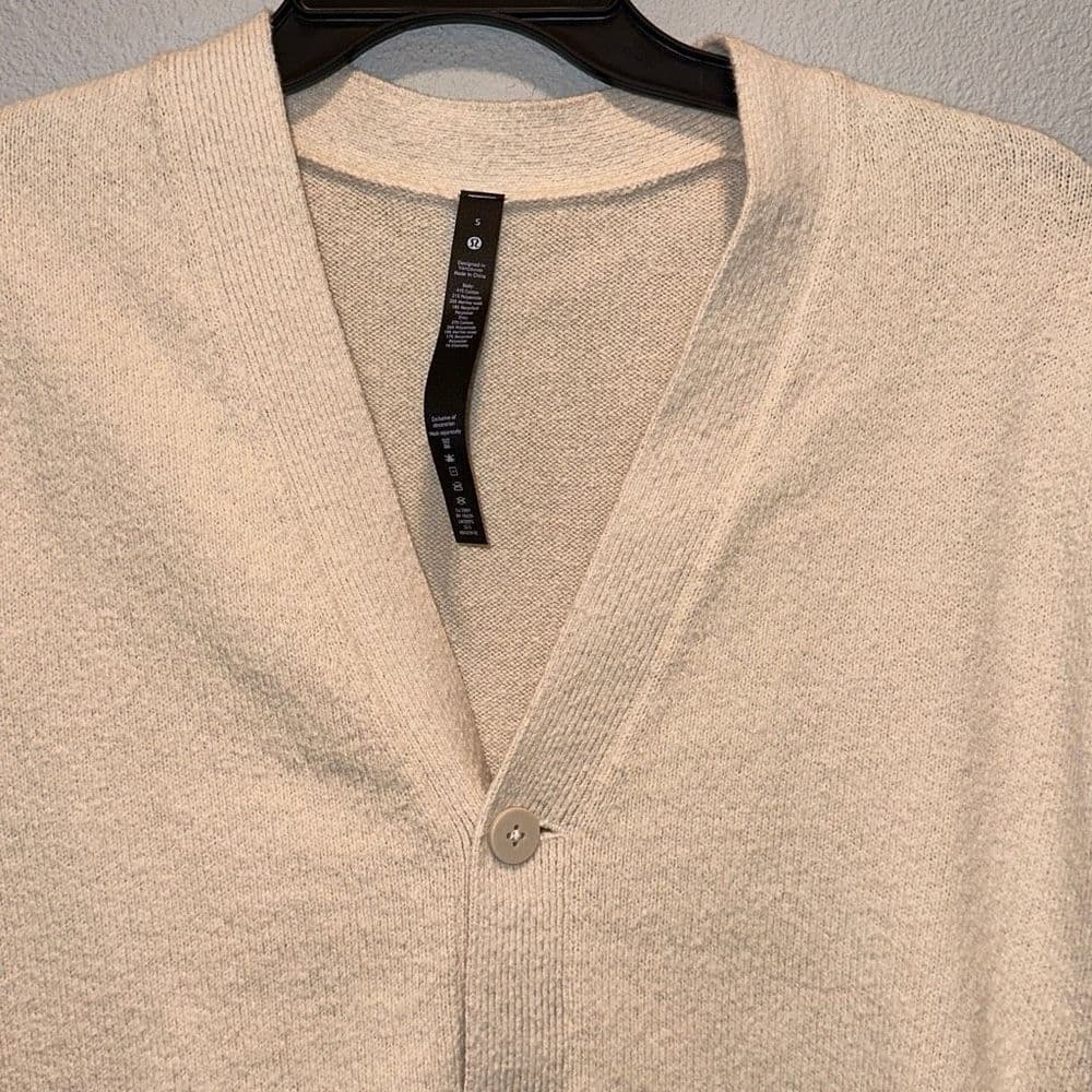 Lululemon Merino Wool-Blend‎ Cardigan Mens Sz Small NWT - Thumbnail 2