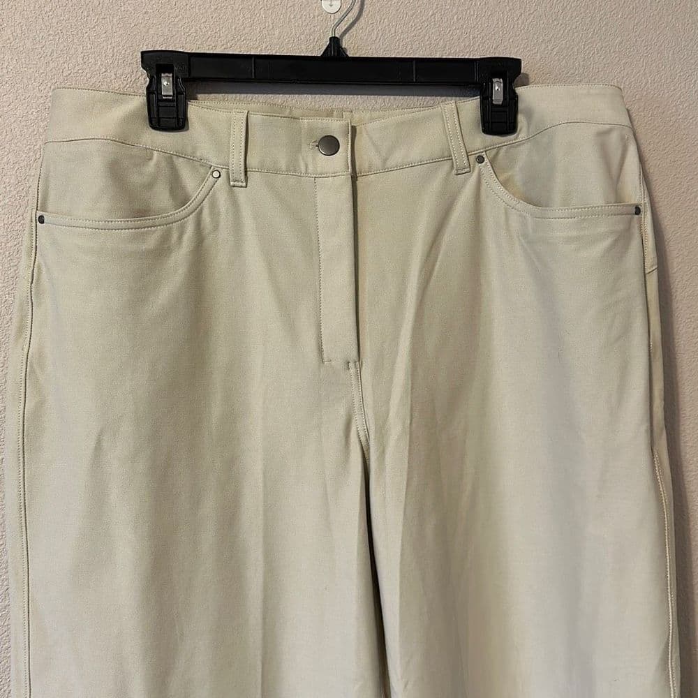 Lululemon City Sleek 5 Pocket Wide-Leg High-Rise Pant *Light Utilitech in Natura - Thumbnail 2