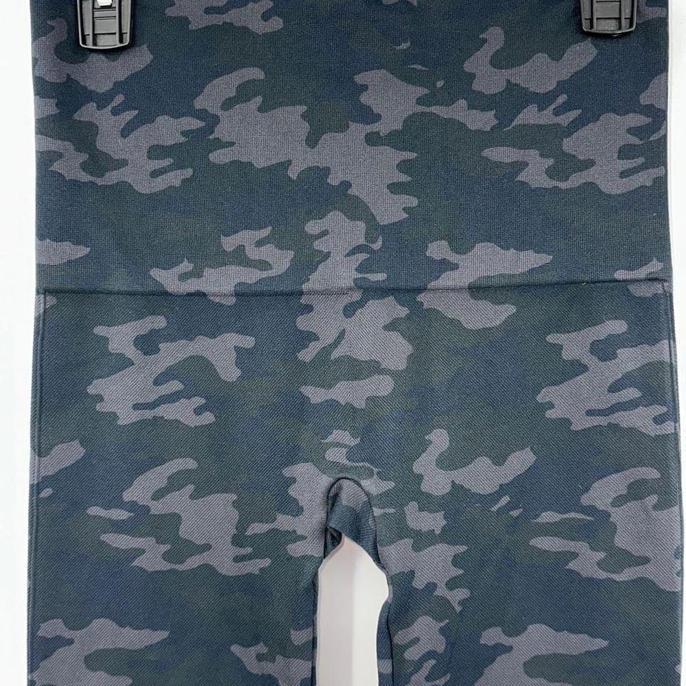 Spanx Camo Leggings Sz‎ XL - Thumbnail 3