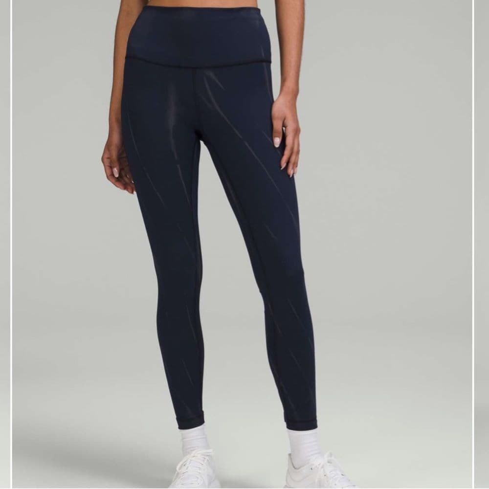 Lululemon Wunder Train High Rise Tight 25” in Sun Bleached Wash True Navy‎ Sz 10 - Thumbnail 3