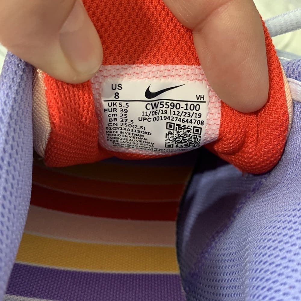 Nike‎ RYZ 365 Never Worn Women’s Sz 8 - Thumbnail 7
