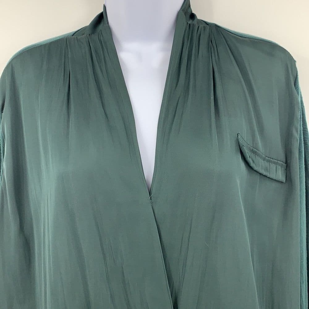 Dolan‎ Emerald Green Top Sz M - Thumbnail 2