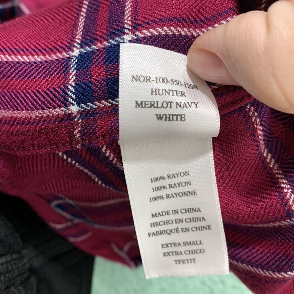 Rails Hunter Merlot Navy White Button Up‎ Plaid Shirt Sz XS - Thumbnail 8