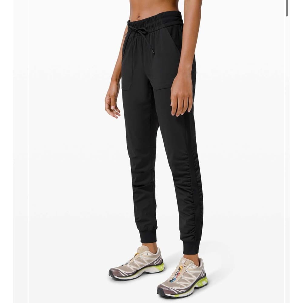 Lululemon Beyond the Studio Joggers‎ in Black Size 10 - Thumbnail 7