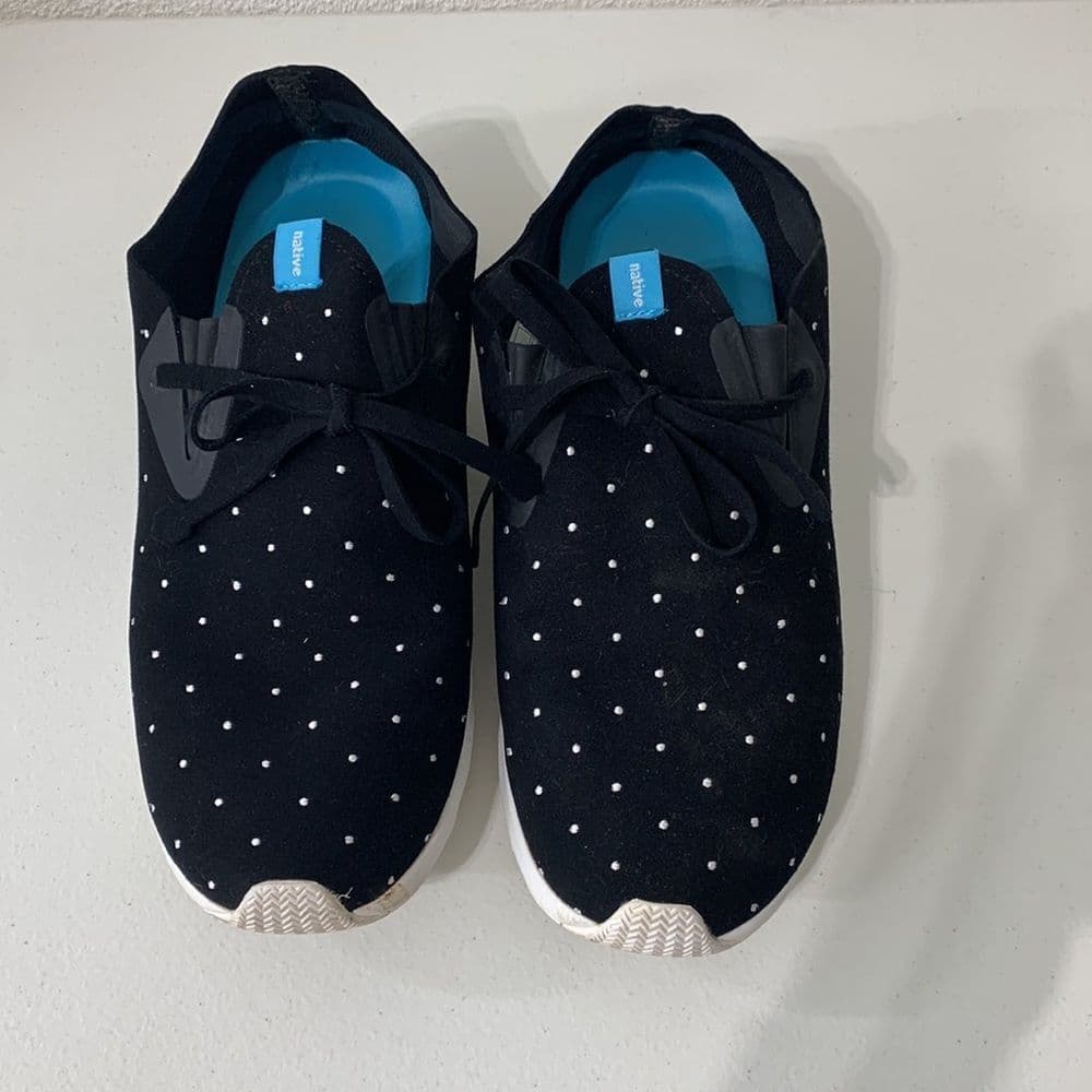 Native Sneakers Black w/‎ Embroidered Dots Sz 10 - Thumbnail 2