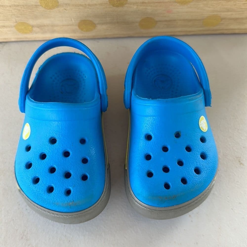 Crocs Blue‎ Sandals Sz 4/5 - Thumbnail 2
