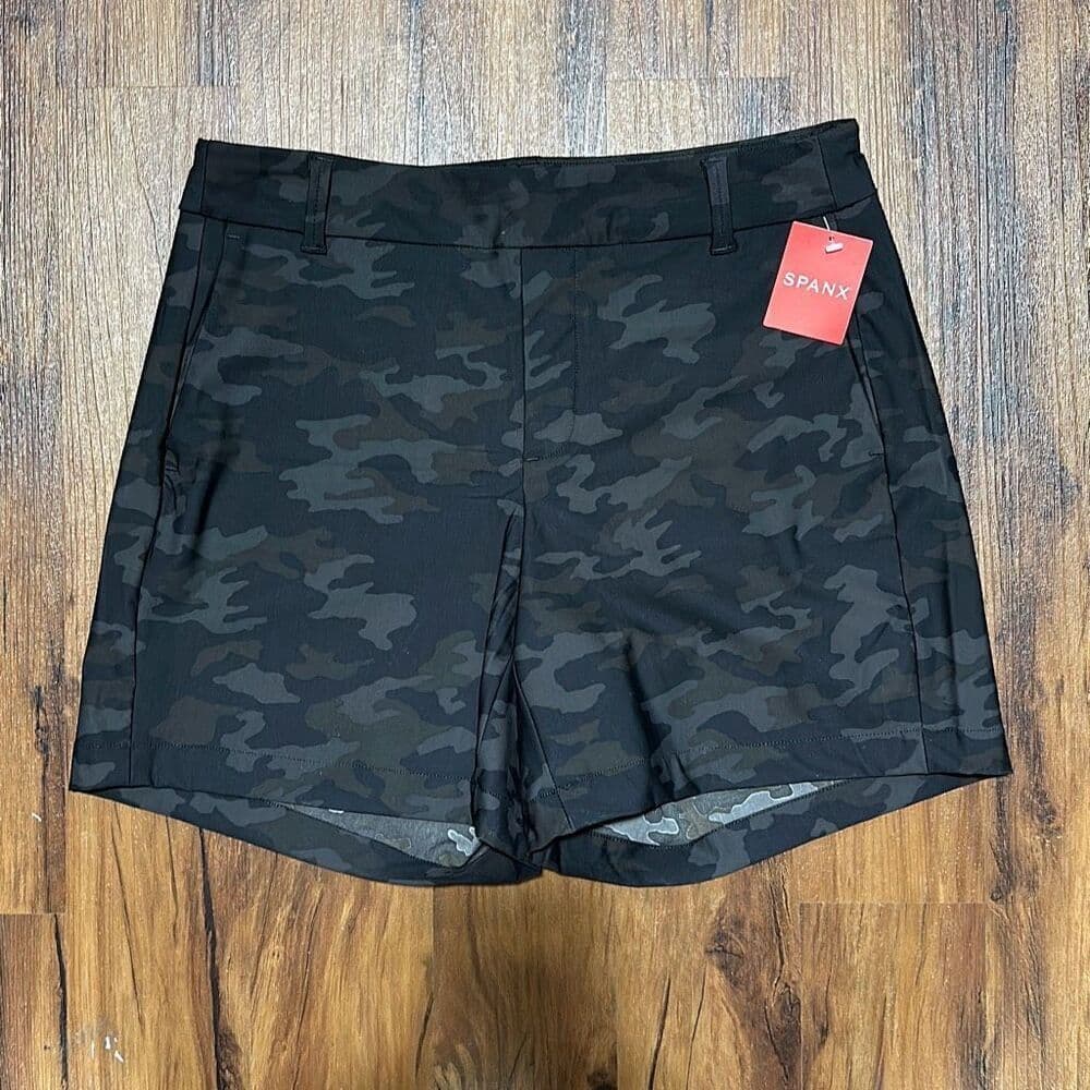 Spanx Sunshine‎ Short 6” Sz S NWT - Thumbnail 3