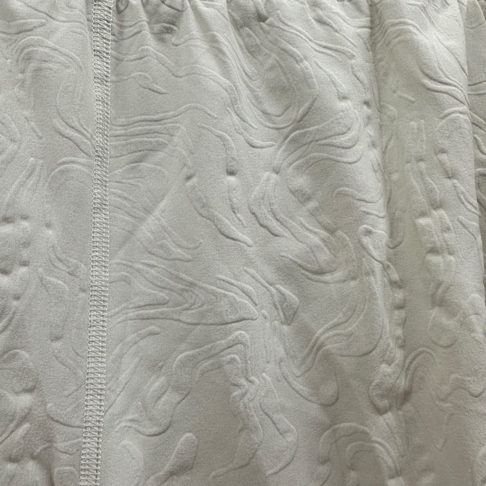 Lululemon Fast And Free High-Rise Short‎ 2" Airflow in Emboss Bone Size 12 - Thumbnail 2