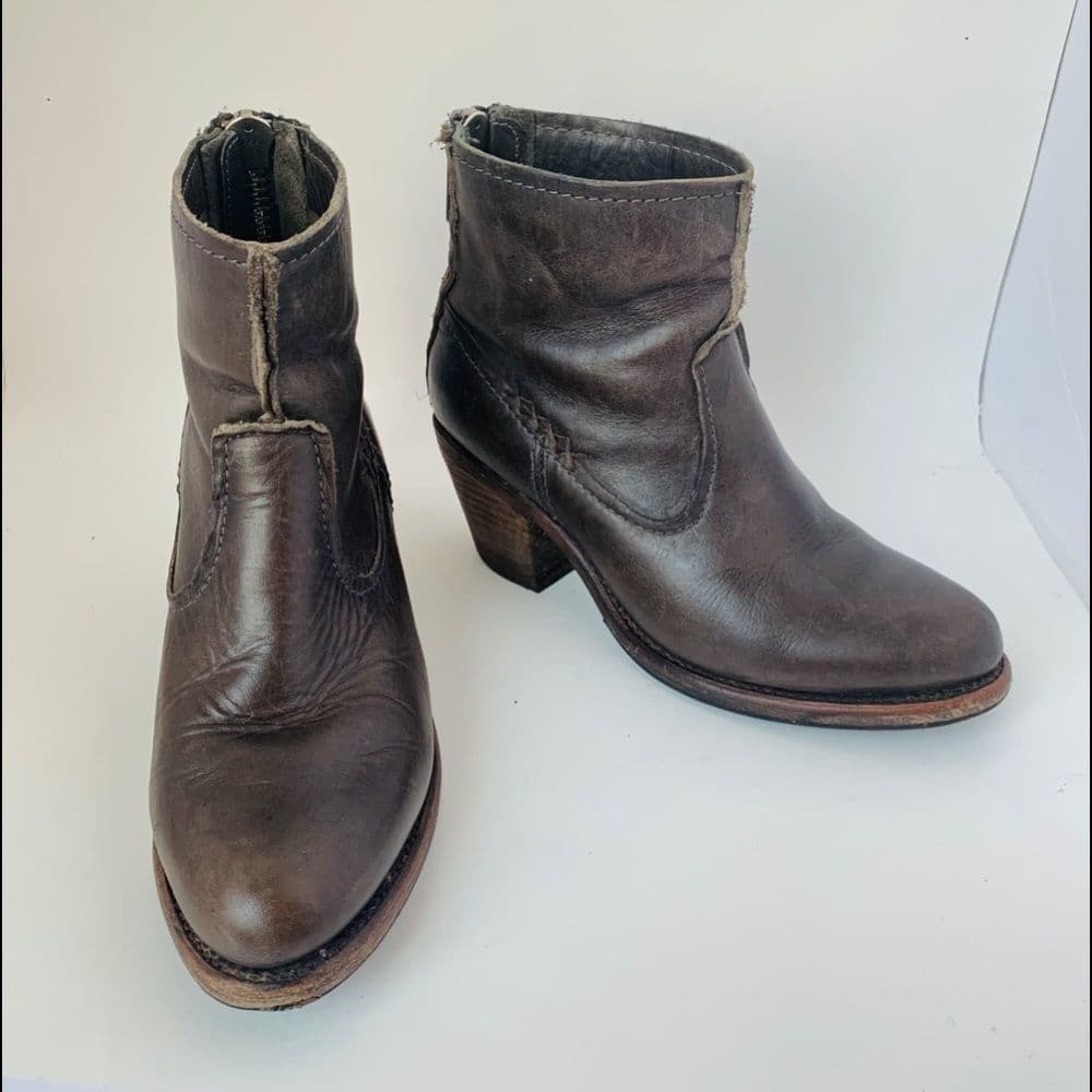 Frye Heeled Booties Sz‎ 6.5 - Thumbnail 2