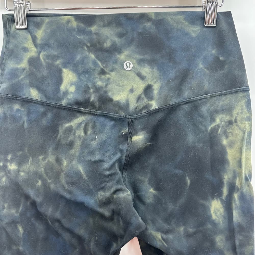 Lululemon Align Crop 21" Diamond‎ Dye Graphite Grey Bronze Green in Size 8 - Thumbnail 4