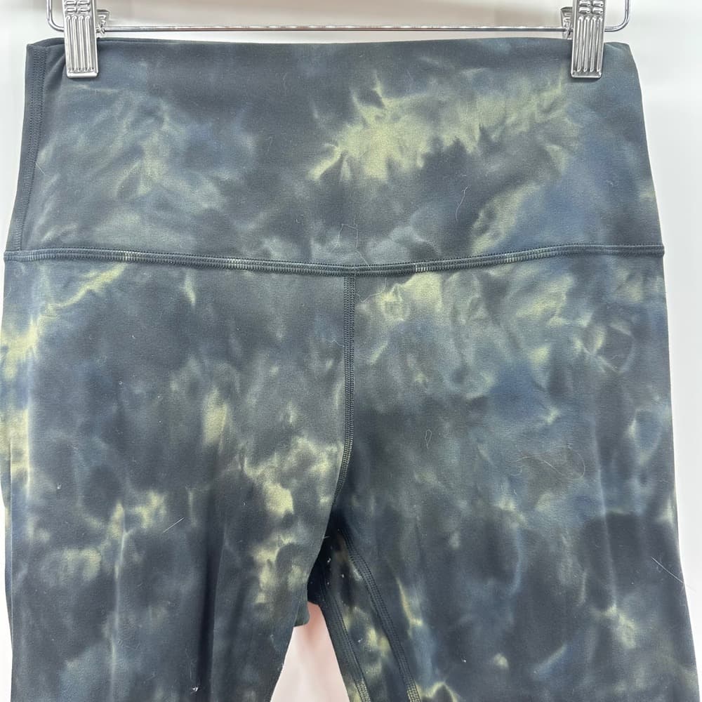 Lululemon Align Crop 21" Diamond‎ Dye Graphite Grey Bronze Green in Size 8 - Thumbnail 2