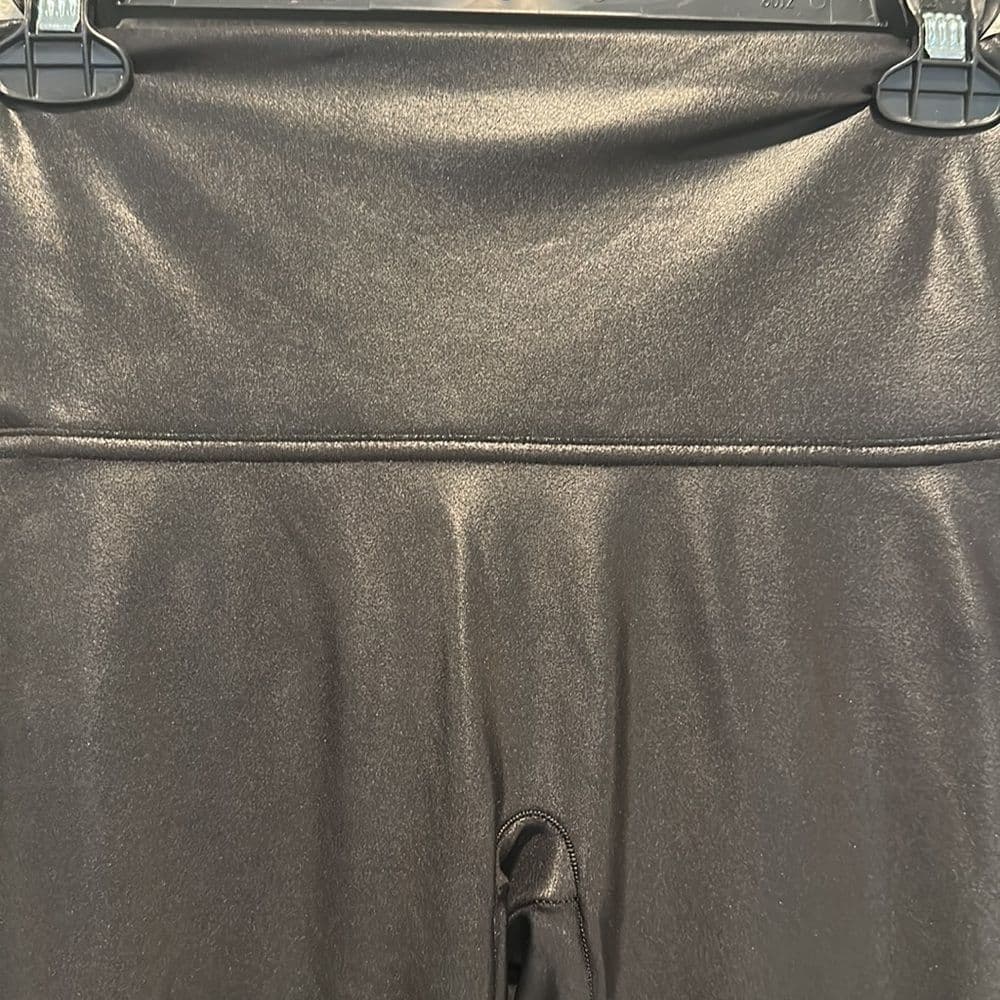 Spanx Black Metallic‎ Leggings Sz L EUC - Thumbnail 2