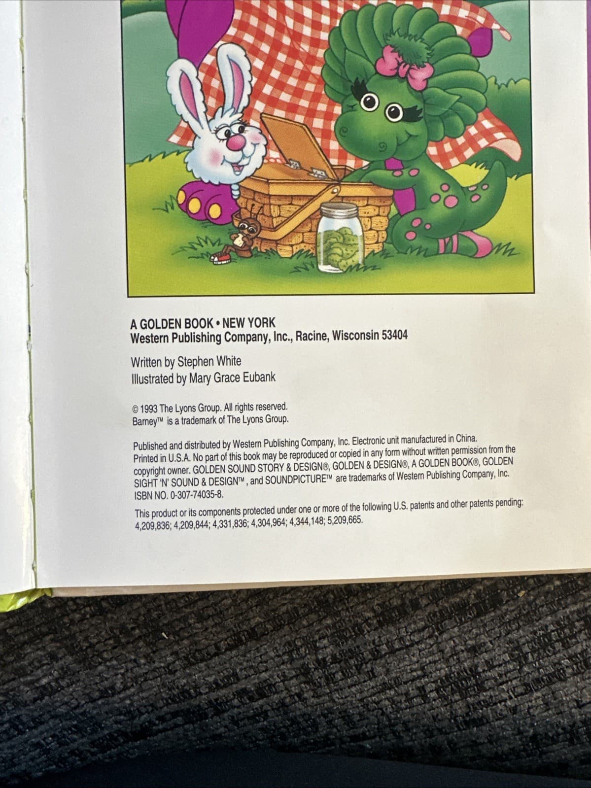 Golden Sound Story BARNEY'S MAGICAL PICNIC Golden Sound Story Book Works! - Thumbnail 6