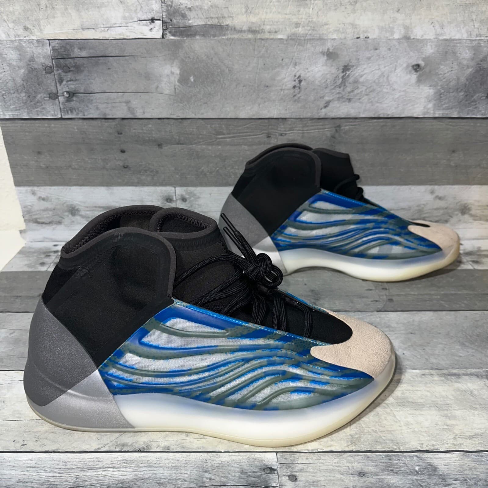 Mens Adidas YZY QNTM "Frozen Blue" - GZ8872 - Sz 14 - Thumbnail 3